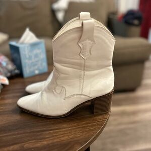 Vintage white leather boots cowgirl boots size 39 (8)